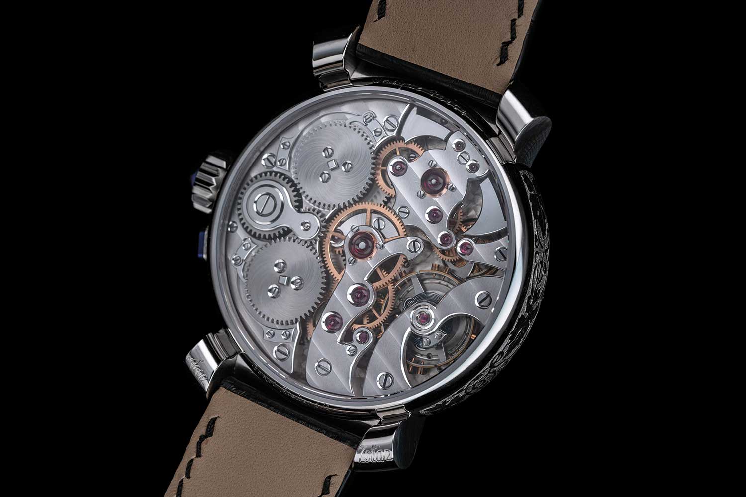 The Vox Vinum transforms a century-old ébauche with twin barrels, black-polished hammers and rhodium-plated German silver bridges