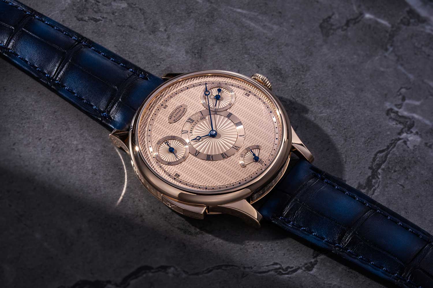 Breguet Classique Ref. 7225 (©Revolution)