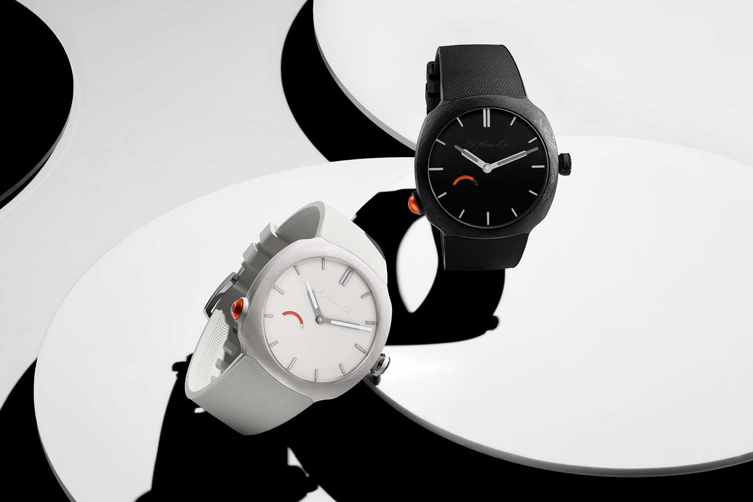 H. Moser & Cie. Streamliner Pump Black and White