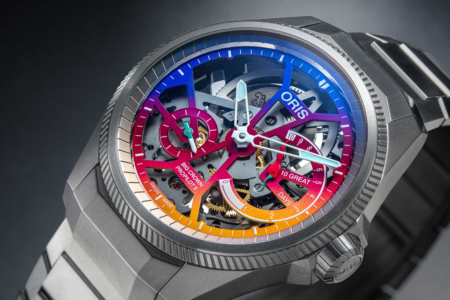 Oris ProPilot X Gonzo Edition (©Revolution)