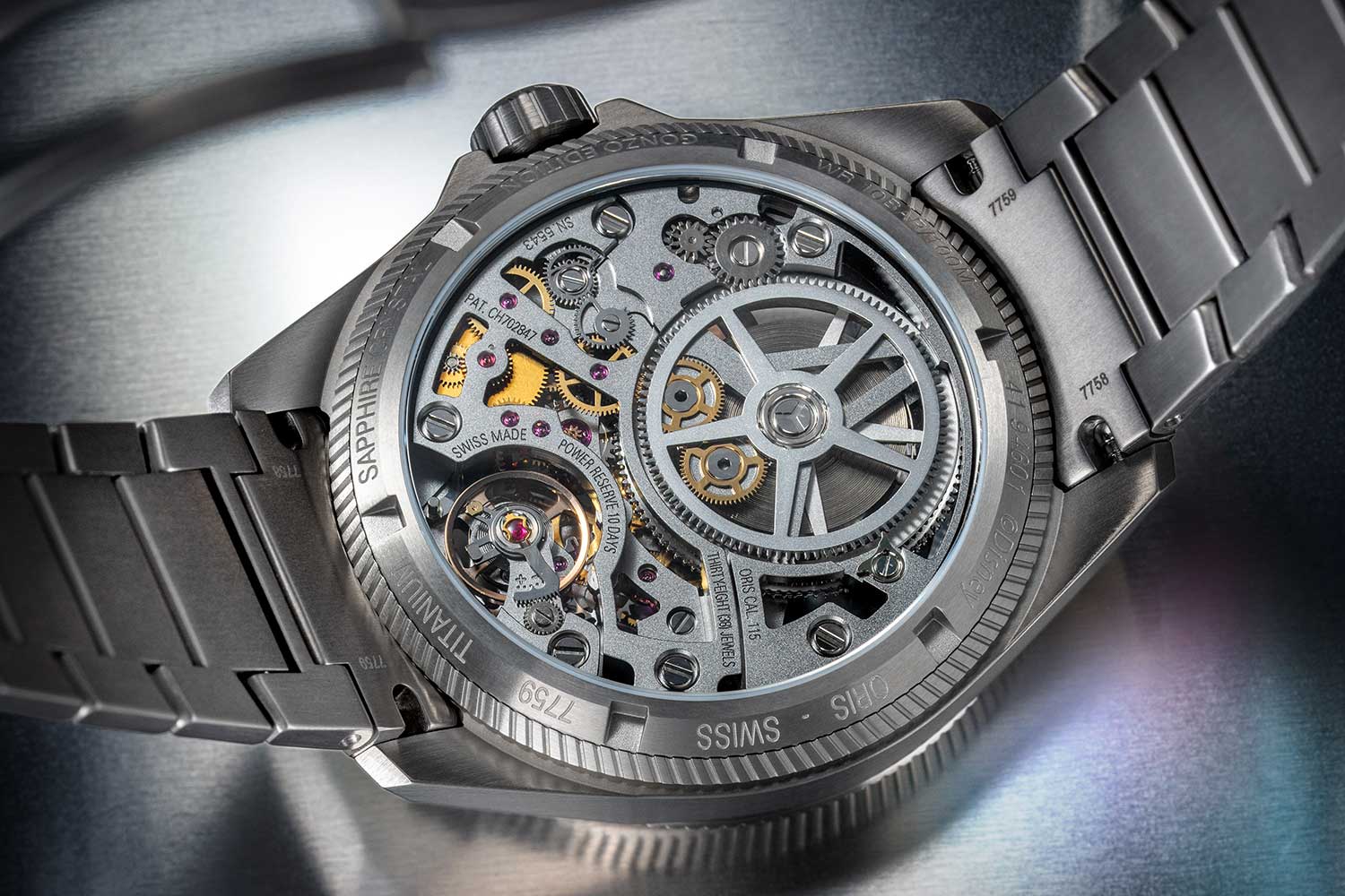 Oris ProPilot X Gonzo Edition (©Revolution)