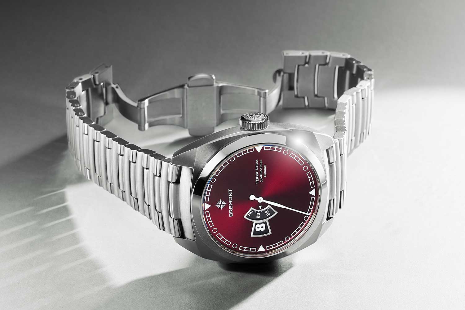 Bremont Terra Nova 40.5 Jumping Hour